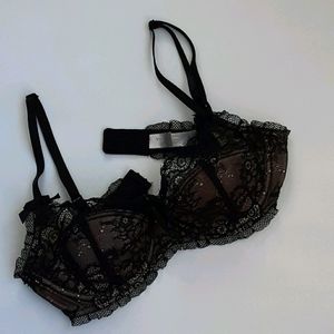 Victoria's Secret Balconet Bra 34C Black lace